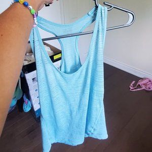 Athletic tank top